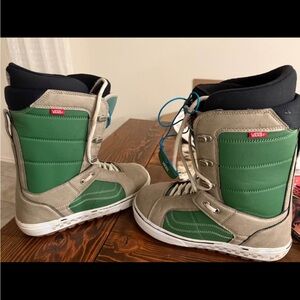 Vans Green Snowboard Boots